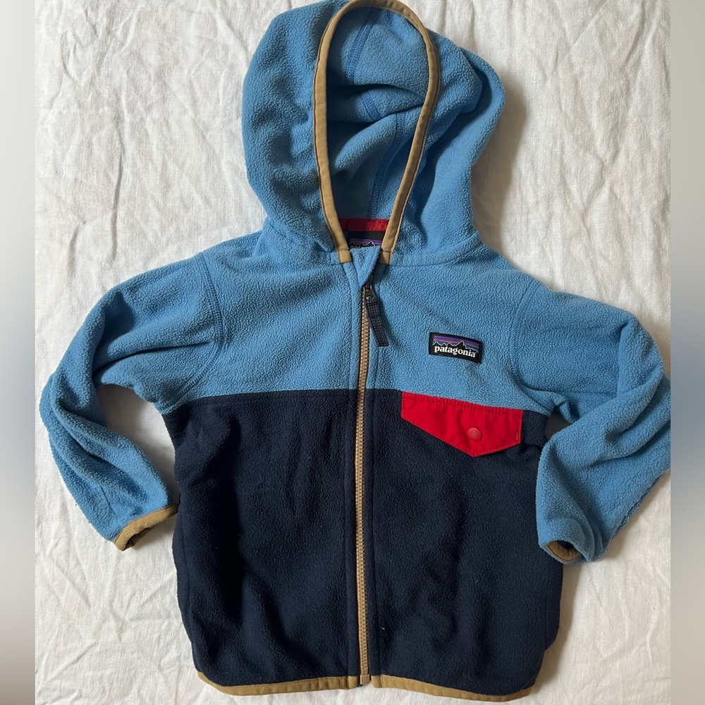 Patagonia boys blue snap T fleece